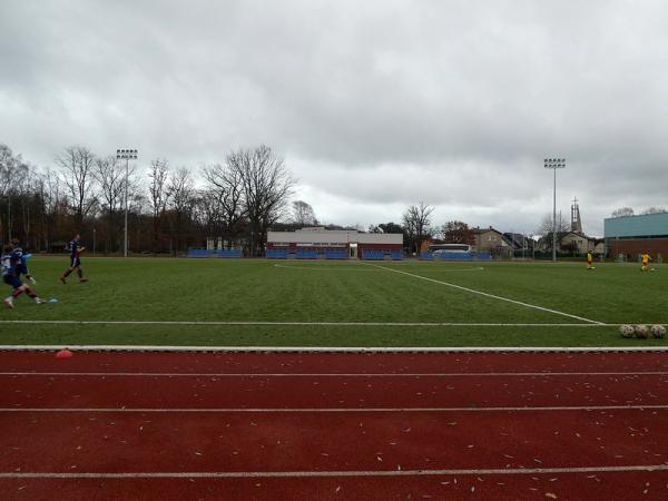 Stadion OSiR w Warszów - Warszów