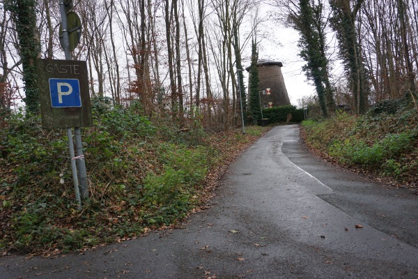 Sportplatz an der Mühle - Neukirchen-Vluyn-Rayen