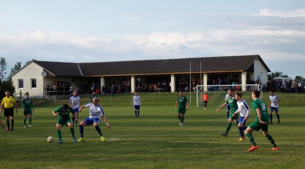 Sportplatz Kleinwarasdorf - Großwarasdorf