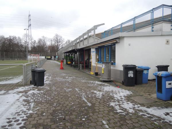 Sportplatz Mörfelder Straße - Rüsselsheim/Main-Haßloch