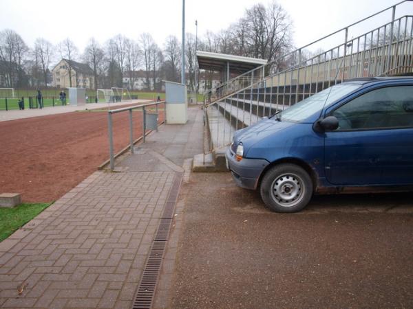 Manfred-Scheiff-Stadion der Bezirkssportanlage Am Krausen Bäumchen - Essen/Ruhr-Bergerhausen