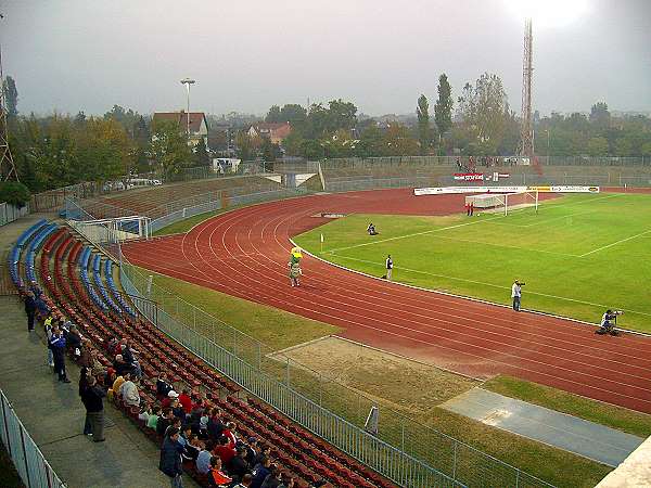 Béke téri Stadion - Budapest