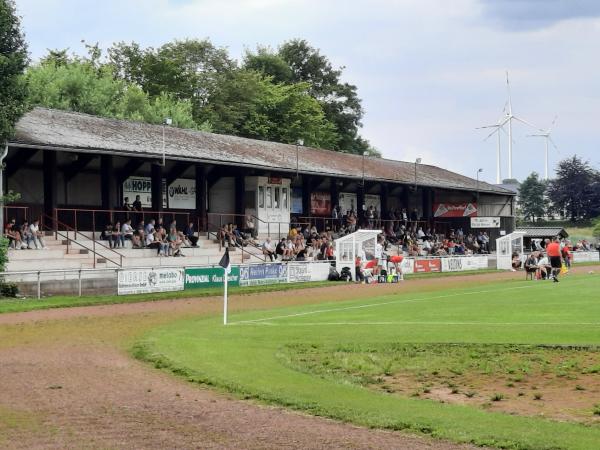 Stadion Jakobuslinde im Rembe-Sport-Park - Brilon