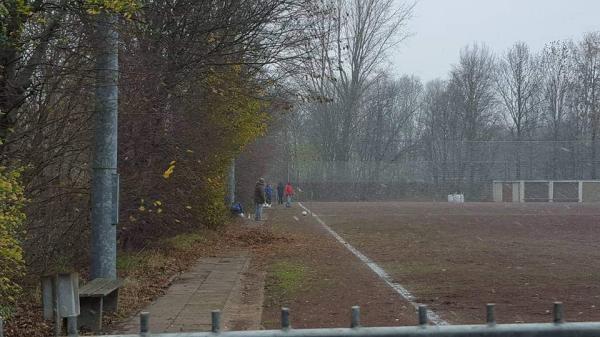 Sportanlage Karl-Arnold-Ring Platz 2 (alt) - Hamburg-Wilhelmsburg