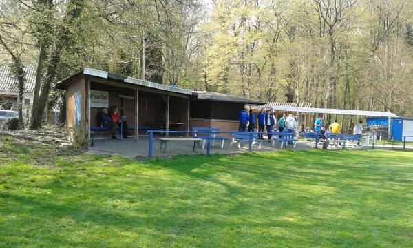 Wald (Park) Stadion - Sehnde