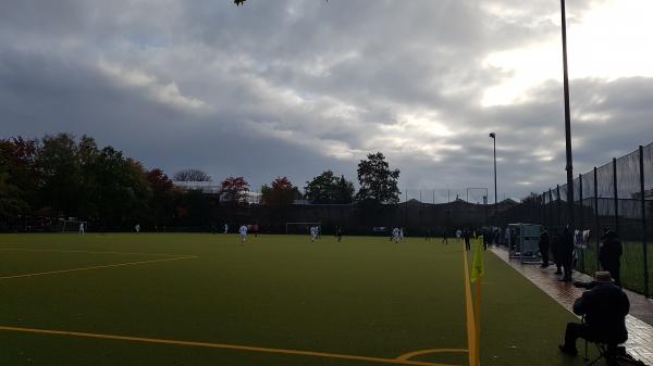 Gustav-Böß-Sportanlage Platz 2 - Berlin-Wedding