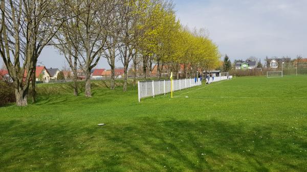 Sportplatz am Flughafen - Erfurt-Bindersleben