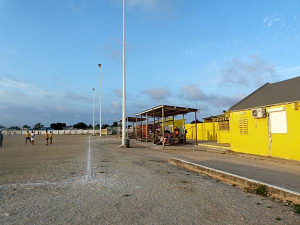 Dakota Neighborhood Sports Center - Oranjestad