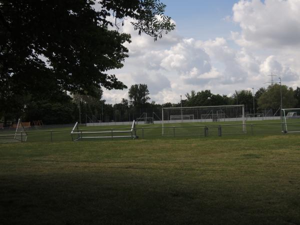 Bezirkssportanlage Rebstock Platz 3 - Frankfurt/Main-Bockenheim