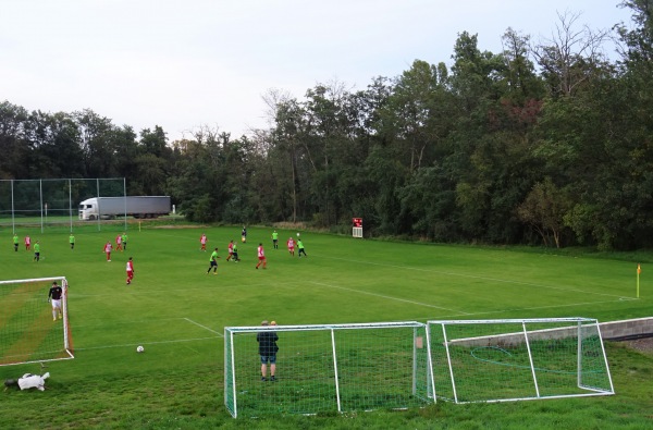 Fotbalové hřiště Valtrovice - Valtrovice