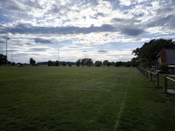 Sportanlage Leeseringer Weg - Husum bei Nienburg-Schessinghausen