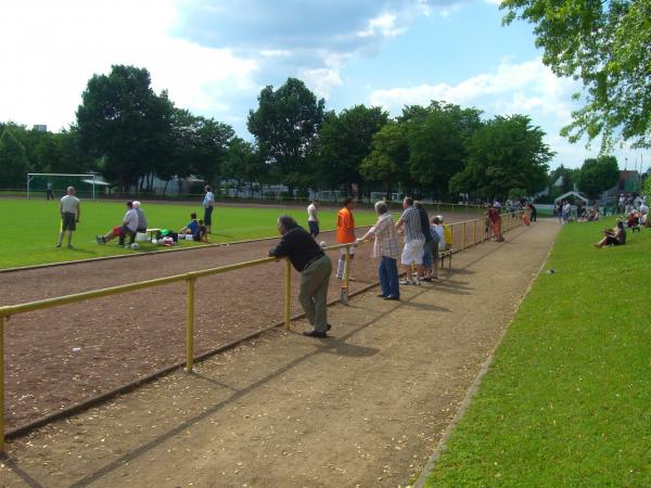 Bezirkssportanlage Mainz-Kastel - Mainz-Kastel