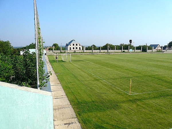 Stadionul Tiligul - Tîrnauca