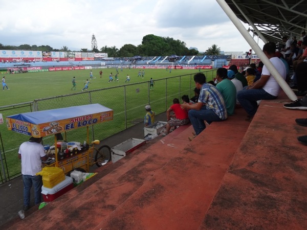 Estadio Municipal Santa Lucía Cotzumalguapa - Cotzumalguapa