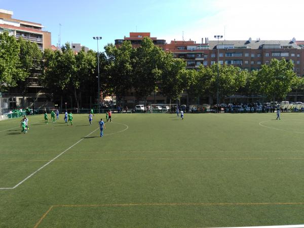 Instalación Deportiva Municipal La Chimenea - Madrid, MD