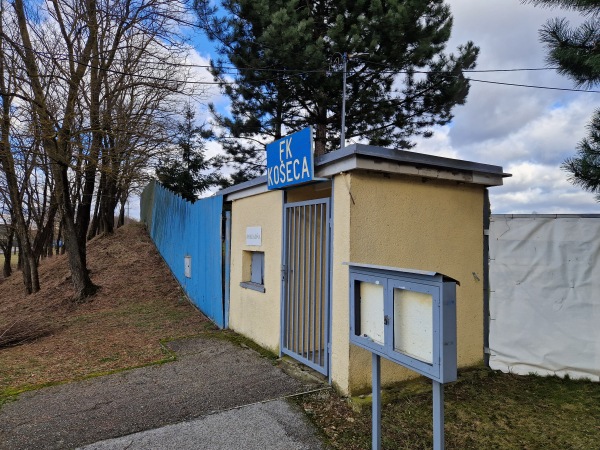Futbalové ihrisko Košeca - Košeca