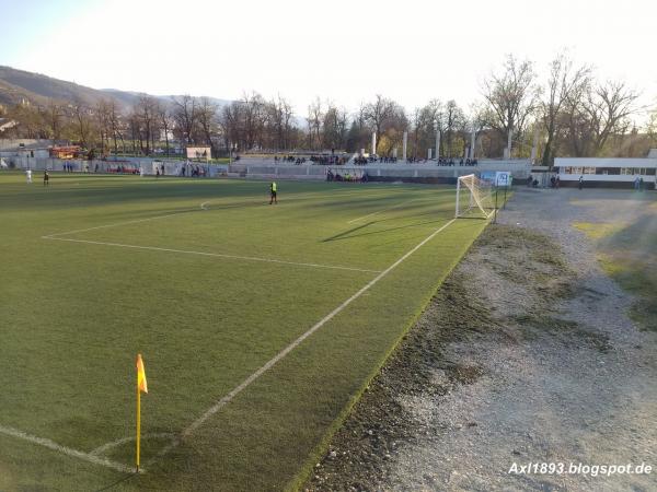 Stadiumi Përparim Thaçi - Prizren