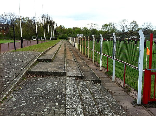 Oststadtstadion der Bezirkssportanlage Bothfeld - Hannover-Bothfeld