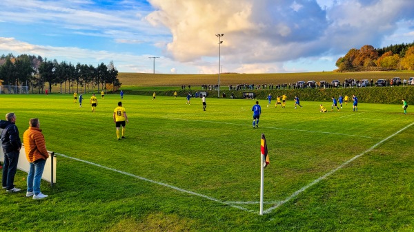 Sportplatz Deisterwald - Üttfeld-Bahnhof Üttfeld