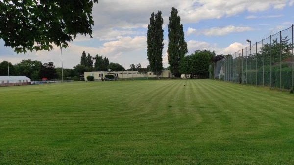 Sportanlage an den Herrenhäuser Gärten B-Platz - Hannover