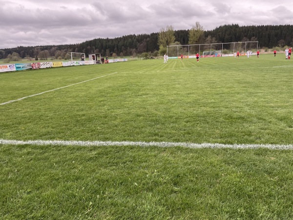 Sportplatz im Ried - Krauchenwies-Hausen