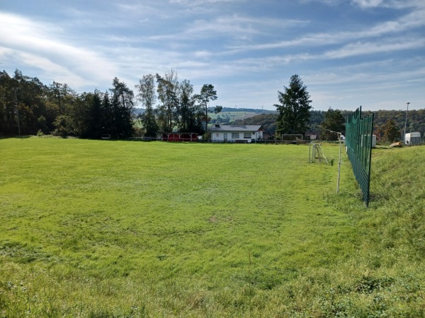 Sportplatz am Laimbacher Berg - Weilmünster-Ernsthausen