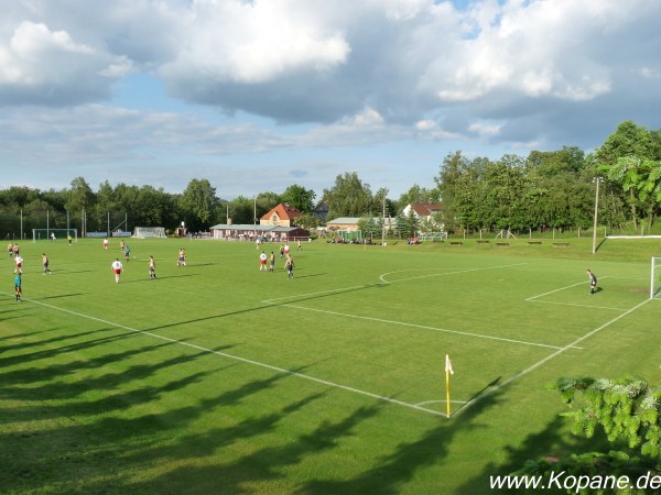 Sportplatz am Hänscheberg - Neusalza-Spremberg