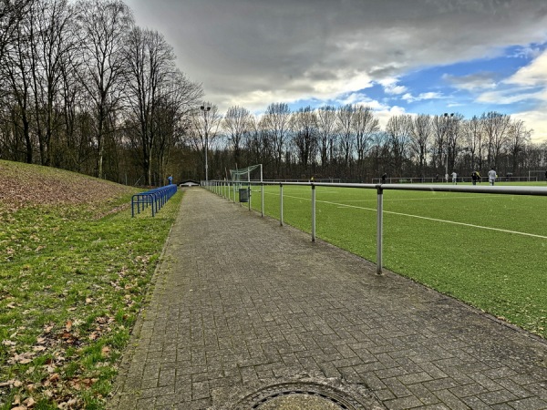 Bezirkssportanlage Lüttinghof Platz 3 - Gelsenkirchen-Buer-Hassel