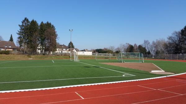 Sportplatz Braunsberg - Bergisch Gladbach-Herkenrath
