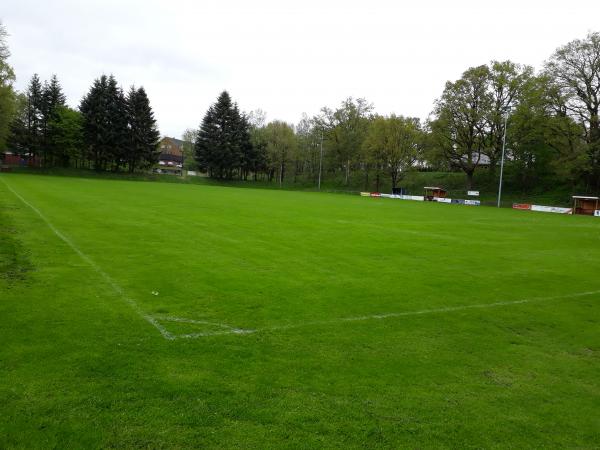 Sportplatz Vaenser Grund - Rosengarten bei Harburg-Nenndorf