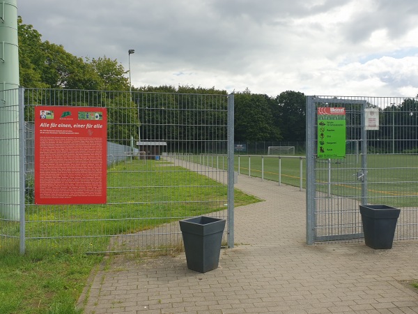 Knövi-Sportpark am Möhlenkamp B-Platz - Bordesholm