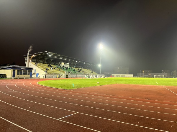 Stade Aimé Bergeal - Mantes-la-Ville