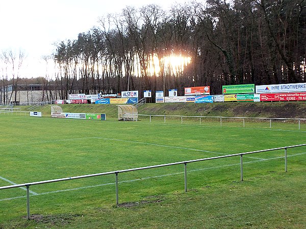 Sportanlage Niederheide - Hohen Neuendorf-Niederheide