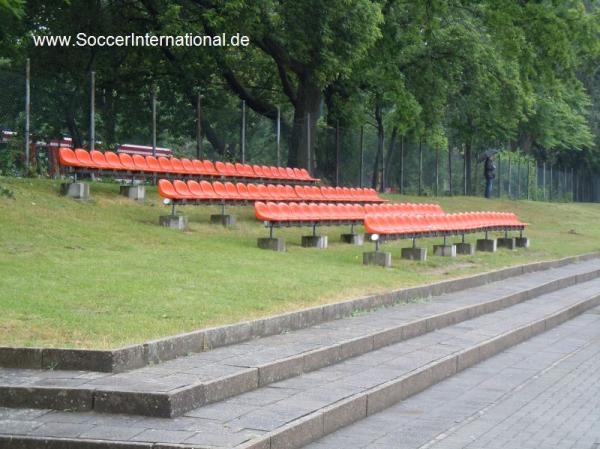 Bezirkssportanlage Pariser Straße - Düsseldorf-Heerdt