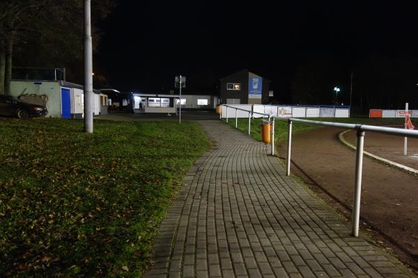 Fritz-Peters-Sportplatz - Moers-Kapellen