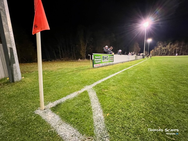 Sportplatz am Krummer See - Friedrichswalde