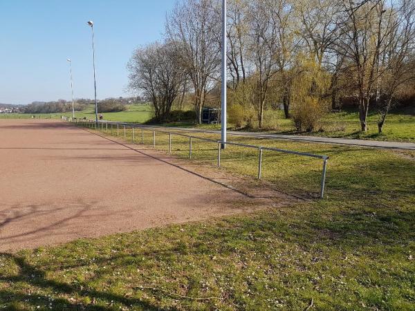 Sportplatz Salzböden - Lollar-Salzböden