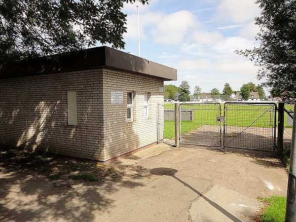 Sportplatz Großer Garten - Friedrichstadt