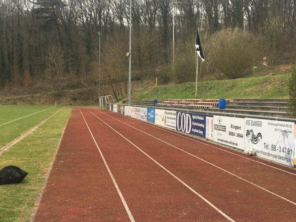 Sportplatz Schafbrücke - Saarbrücken-Schafbrücke