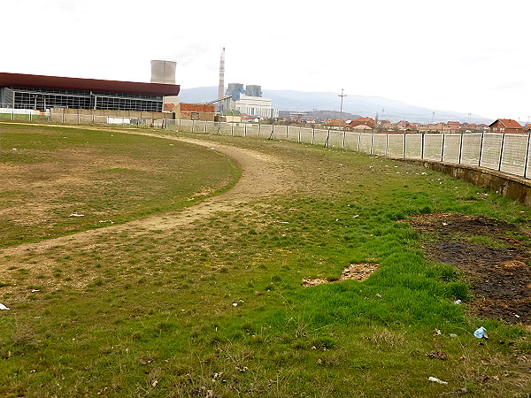 Stadiumi Agron Rama - Obilić