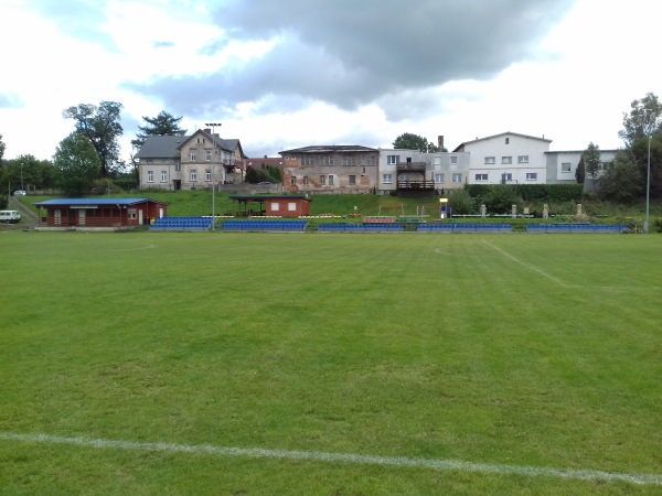 Stadion Sportowy w Łomnicy - Łomnica