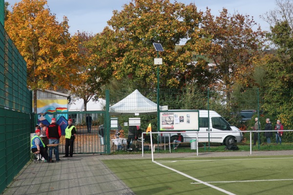 Hassia-Platz an der Rundsporthalle - Bingen/Rhein