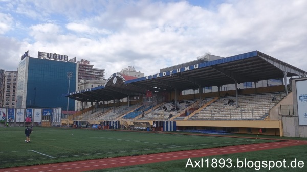 Bağcılar Belediyesi Mahmutbey Stadyumu - İstanbul