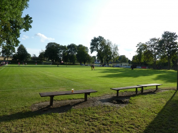 Sportplatz am Teichdamm - Ummendorf/Börde
