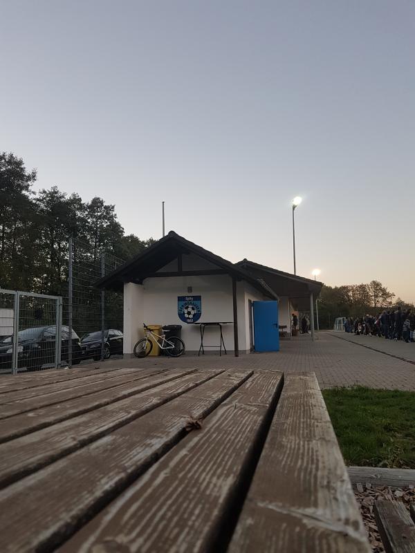 Sportplatz Zur Vogelstange - Drolshagen-Iseringhausen