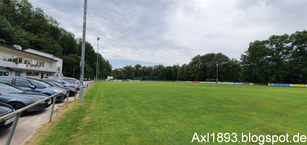 Sportgelände Heiligenbronn Platz 2 - Neckartenzlingen