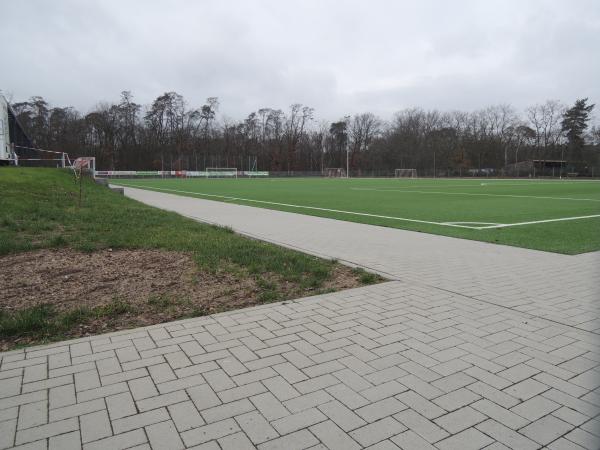 B-Schmitt mobile Stadion Rot-Weiss Nebenplatz 2 - Mörfelden-Walldorf