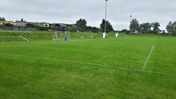 Sportplatz am See - Kummerow am See