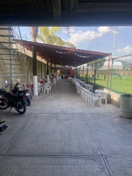 Cancha Deportivo Bravos - Chiautla, MEX