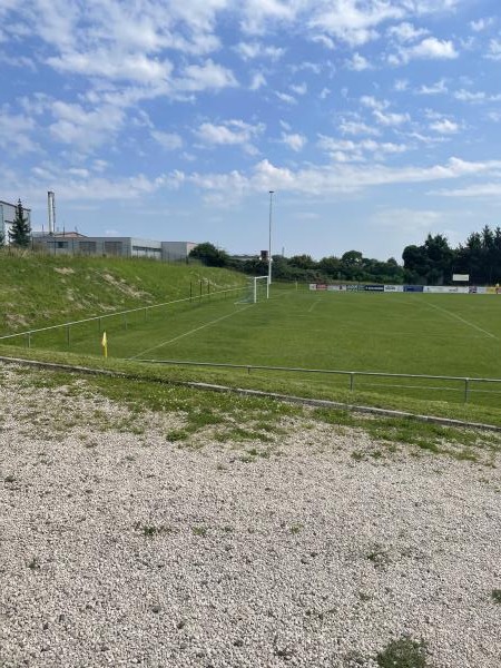 Sportplatz Oberwürzbacher Straße - Mandelbachtal-Ommersheim